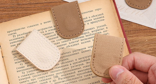 3PCS Magnetic Leather Bookmarks