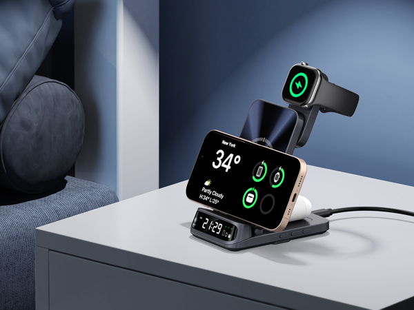 iphone 15 charging station