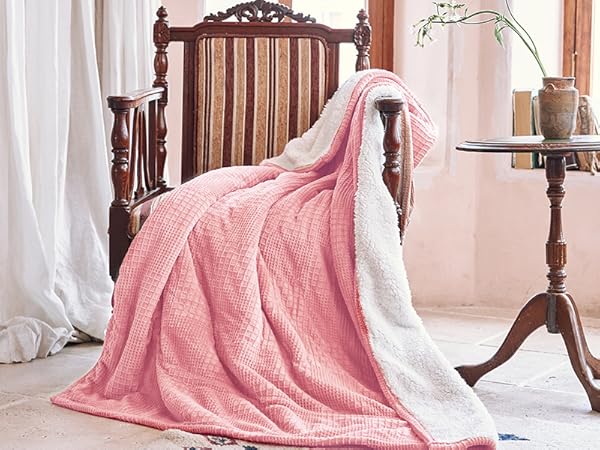 Fog rose heated blanket