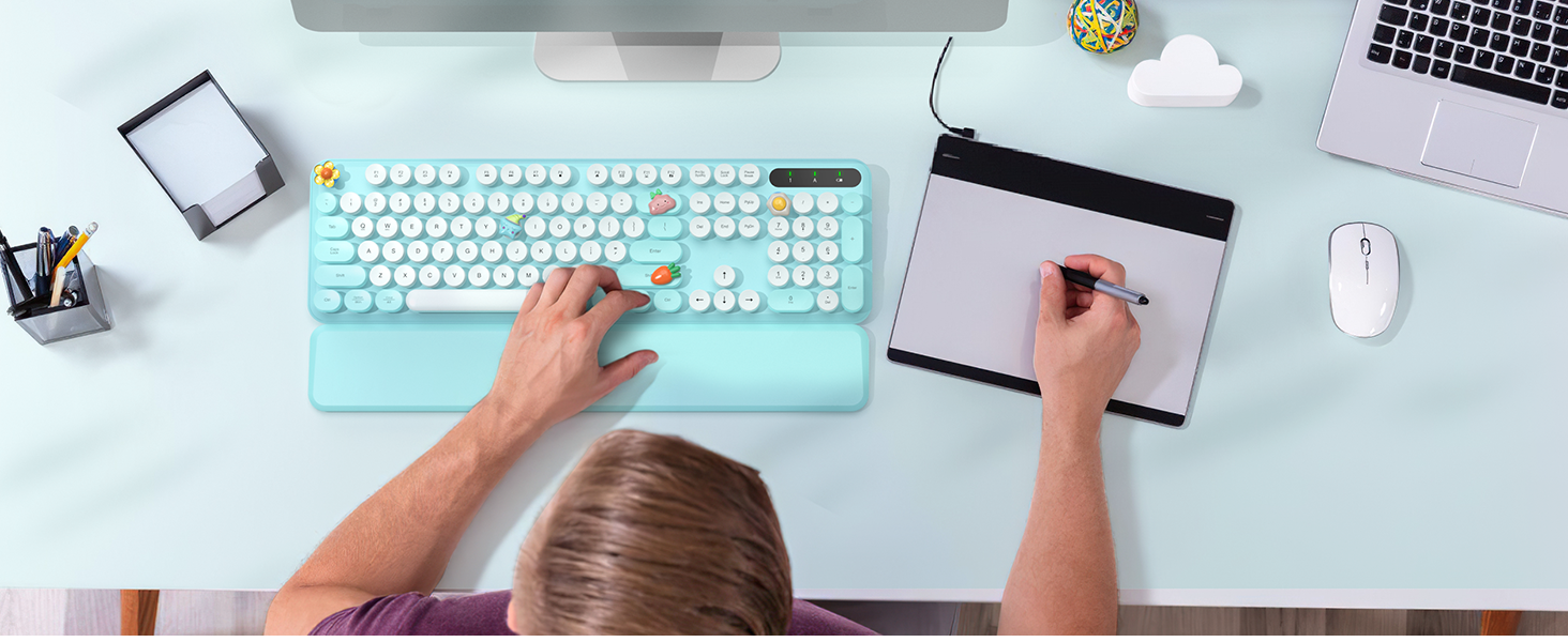 The retro wireless keyboard is very suitable for work, business trips, light games