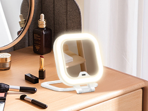 mirror compact