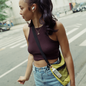 wireless earbuds, bluetooth earbuds