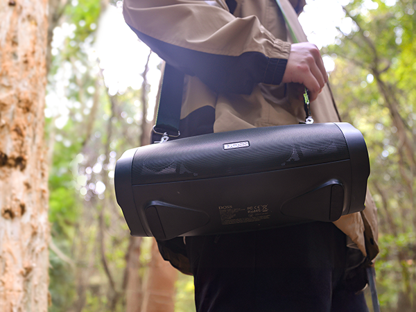 Convenient Shoulder Strap Design