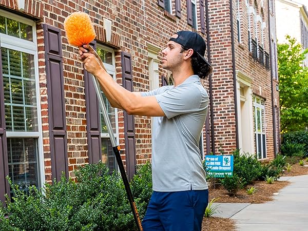 Dusters Window Squeegees Paint roller Fruit picker Light bulb changer