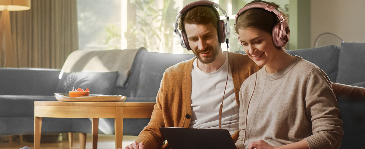 oneodio a70 over ear headphones share port