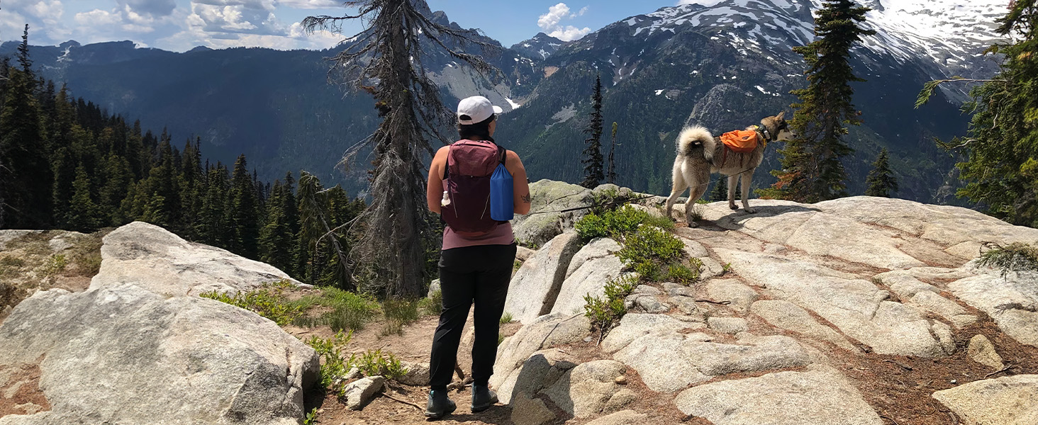 Camping Sleeping Pad,5.9 Inch Thick Camping Mat with Built in Pillow and Foot Pump