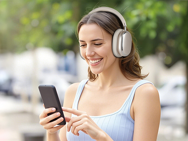 noise cancelling headphones