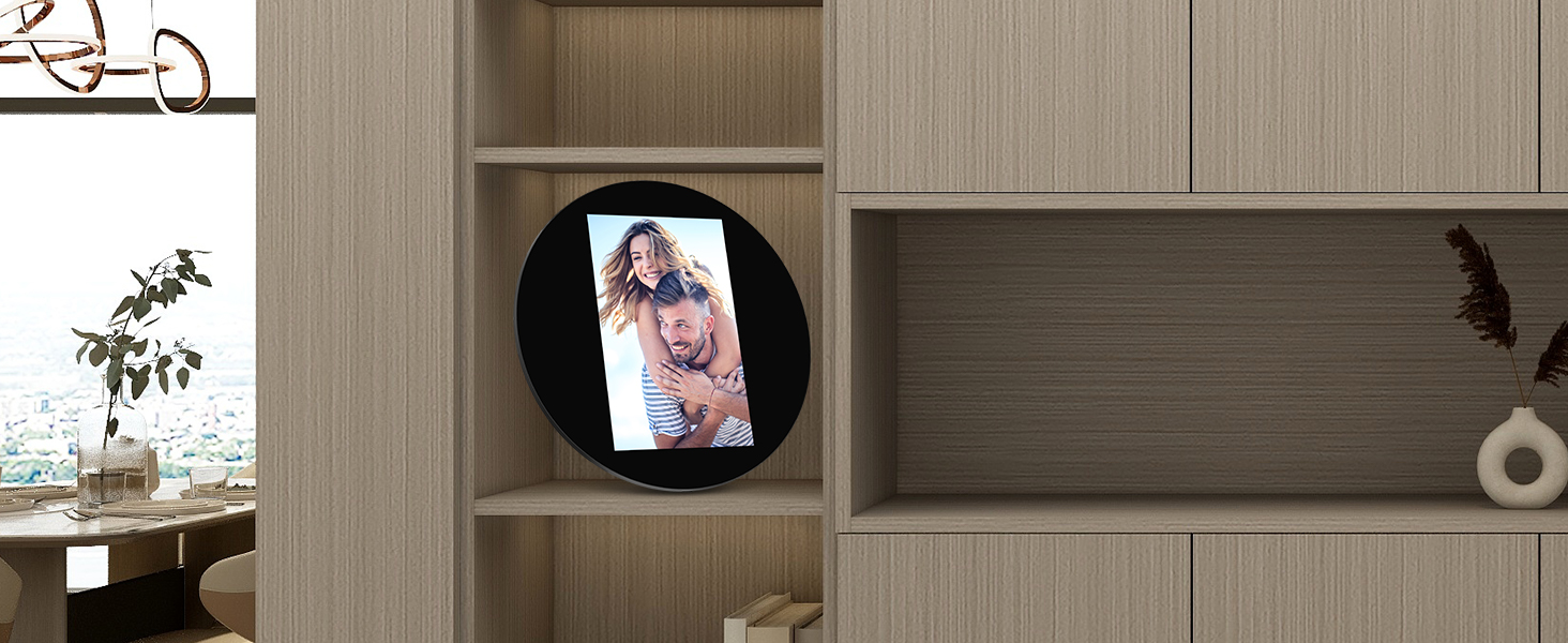 digital picture frame