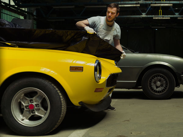 Schumacher SC1609 5A 6V/12V Fully Automatic Battery Charger and Maintainer