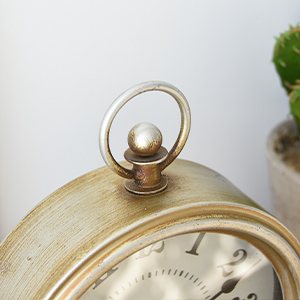 FANCTIONAL ADN DECORATIVE