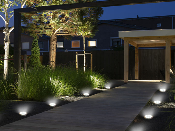 garden solar lights