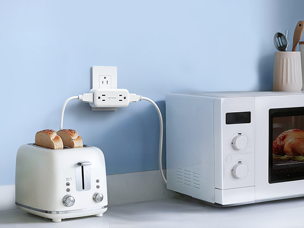 wall surge protector