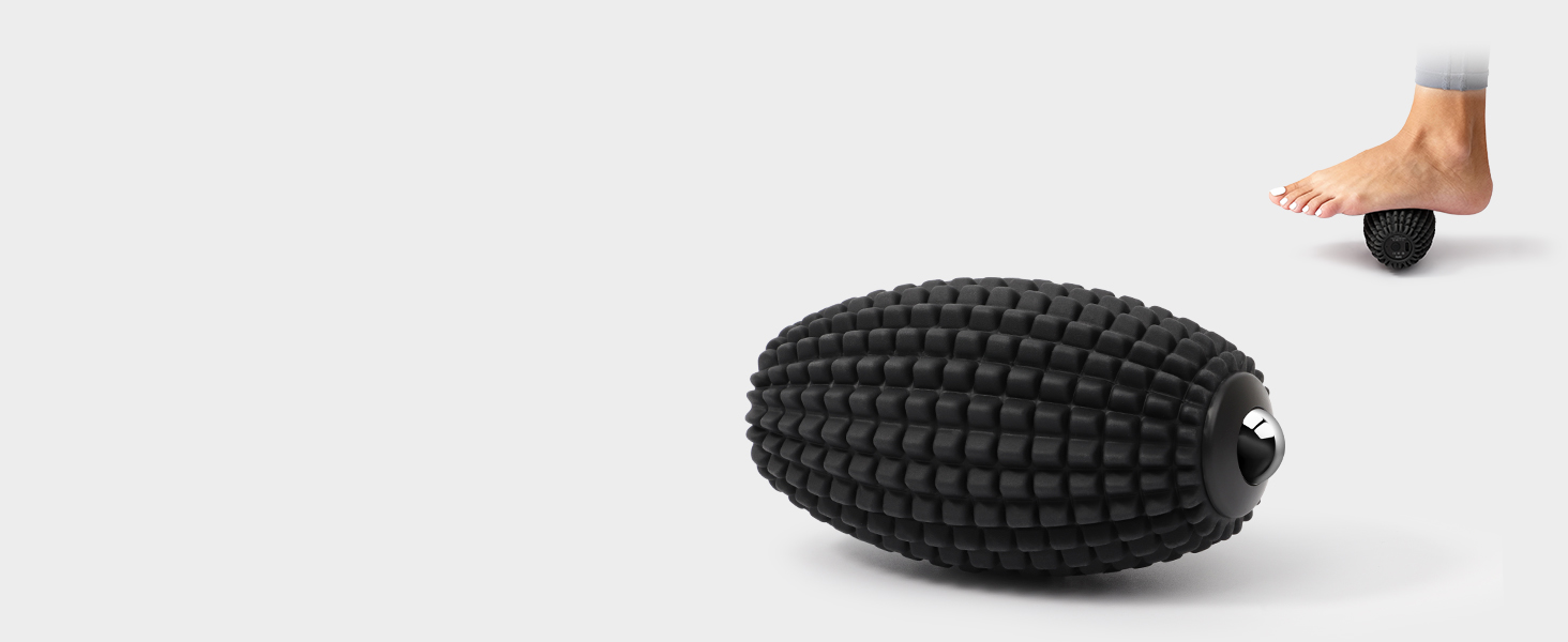 Portable vibrating massage ball