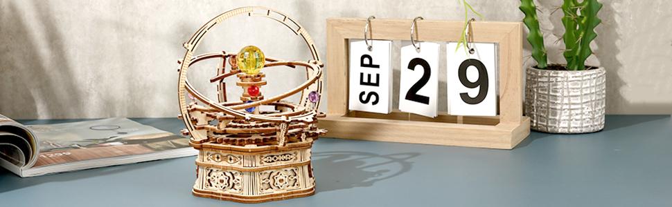 ROKR orrery music box