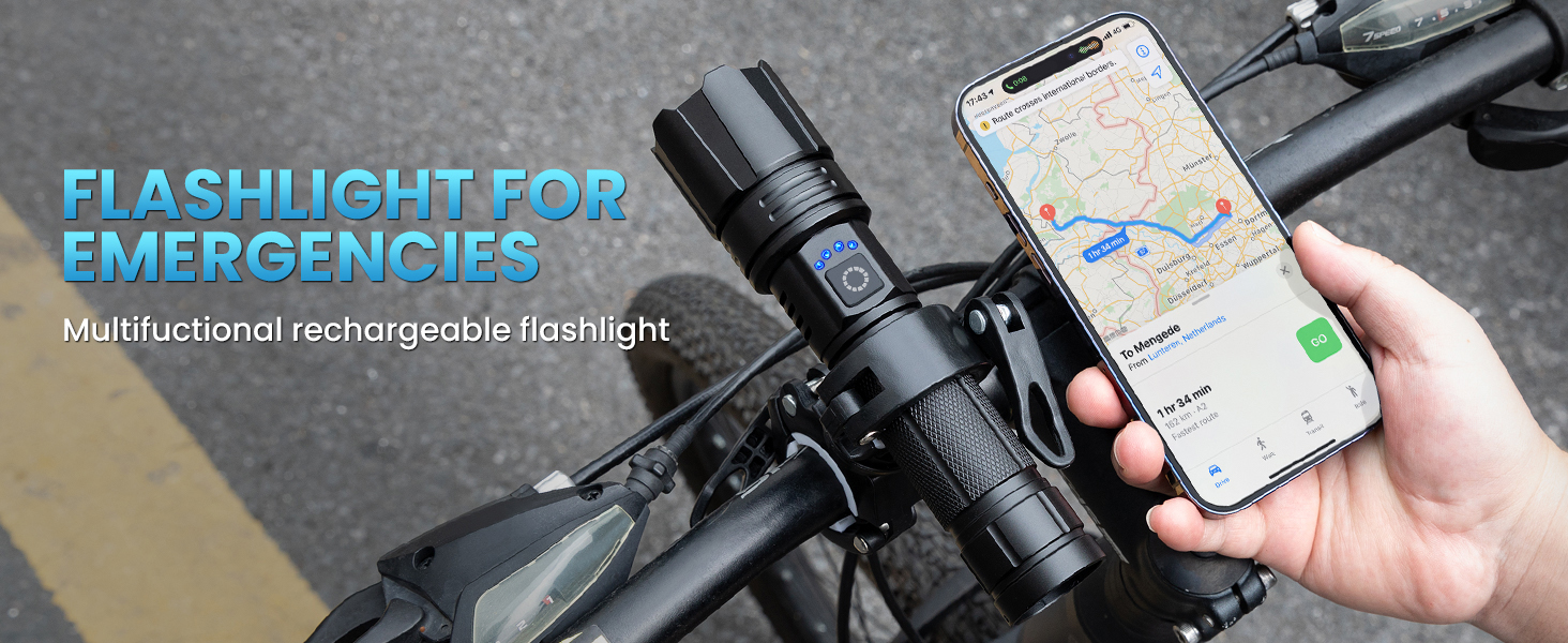 Multifuctional rechargeable flashlight