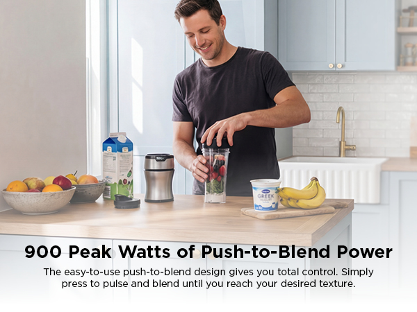 900 Peak Watts of Push to Blend Power