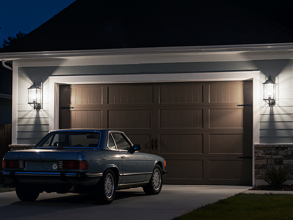 dusk to dawn light bulbs outdoor