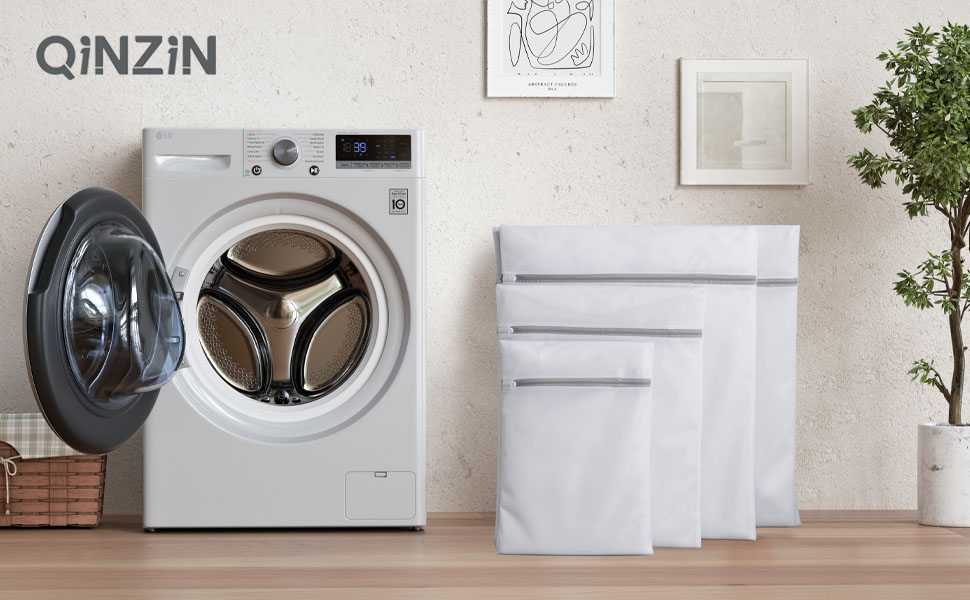 Lingerie bags for washing delicates