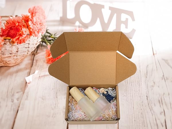 small shipping boxes