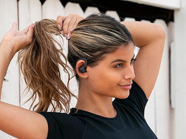 Woman wearing sport +