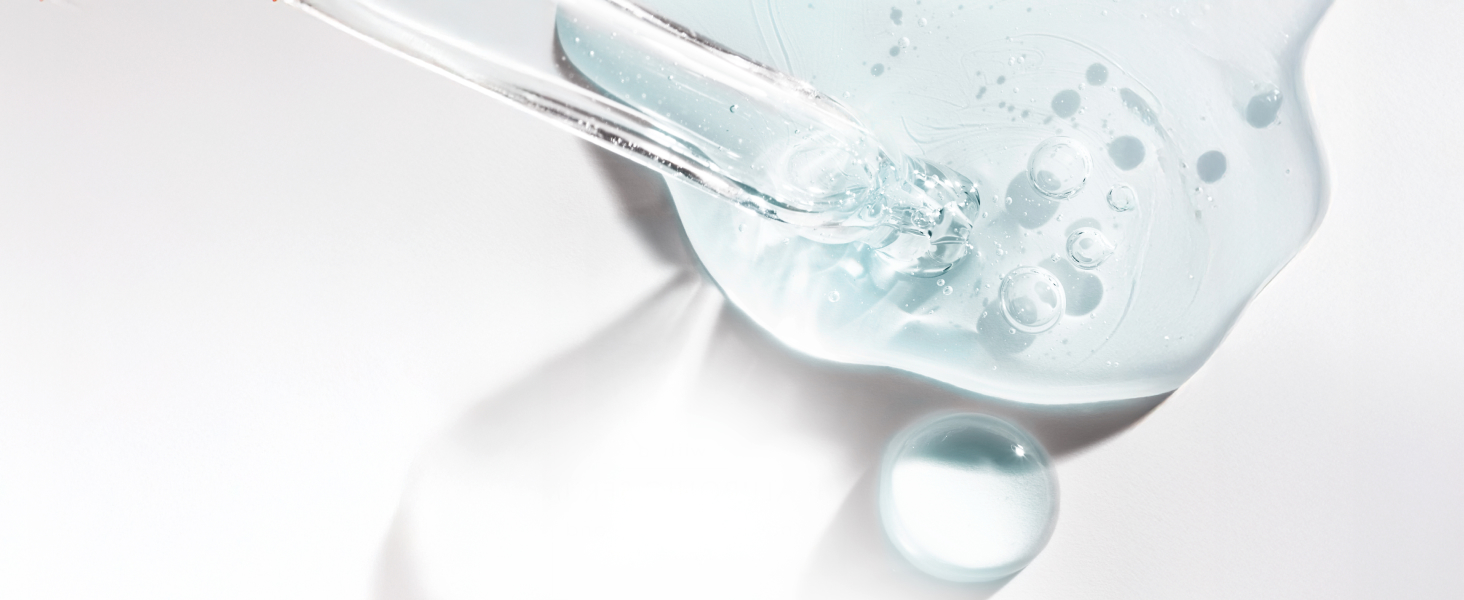 Abstract serum particle next to information related to Hyaluronic Serum and its benefits.