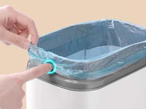 bathroom trash can with lid