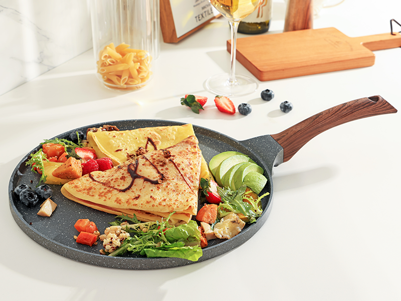 crepe pan