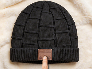 bluetooth beanie