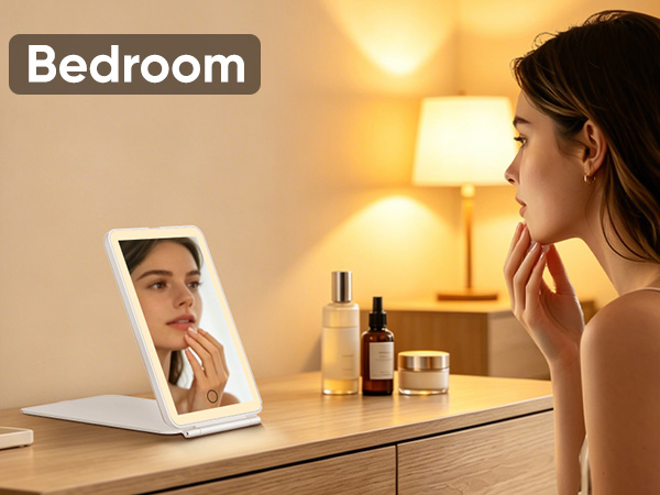 RECHARGEABLE TRAVEL MAKEUP MIRROR