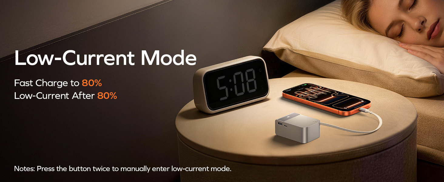 MOMAX Mini Portable Charger