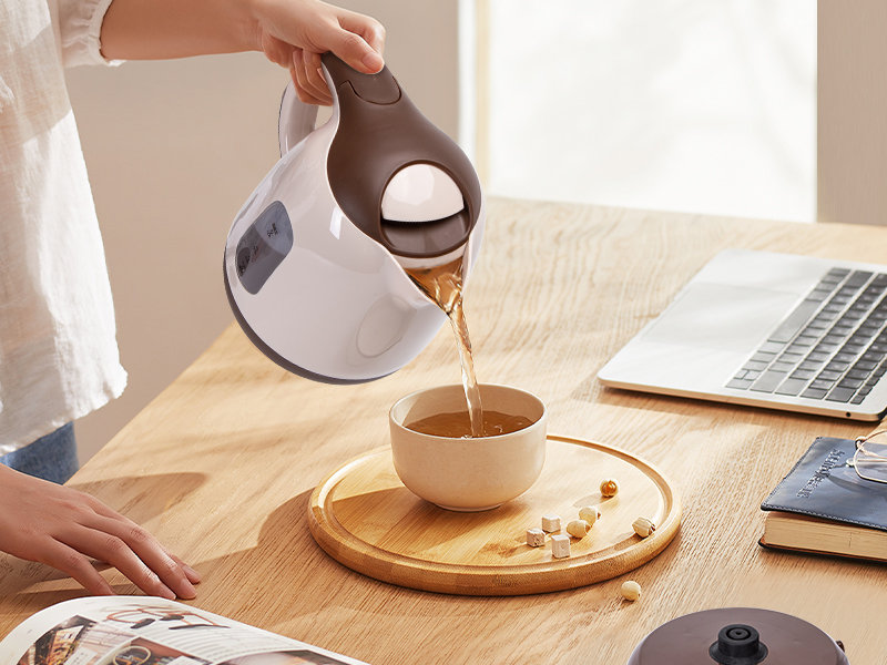 Scenes small electric kettle for boiling water electric tea kettle hot water kettle water boiler 