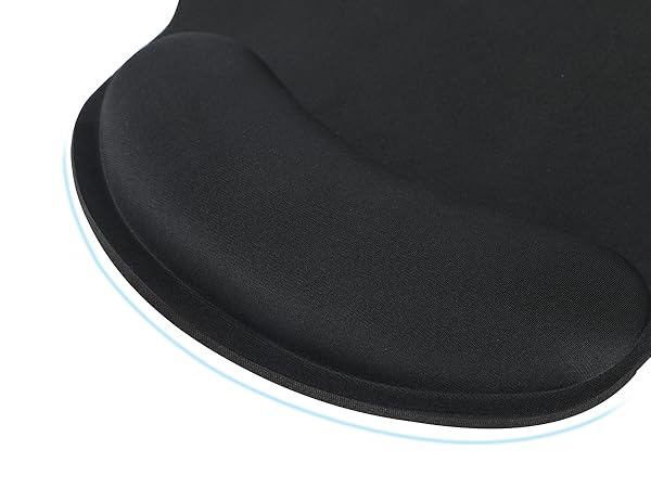 Our black mouse pad has high-quality Lycra cloth surface for smooth gliding.