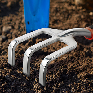 garden claw tool