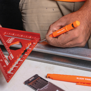 Writes on OBS, wood, concrete, metal and various jobsite surfaces