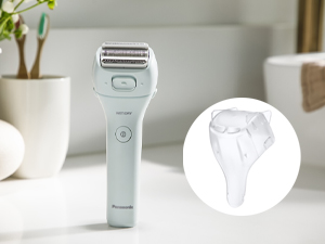 shaver with travel cap