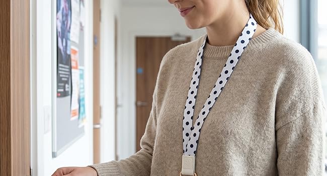 lanyard women