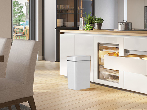 Kitchen Trash Can