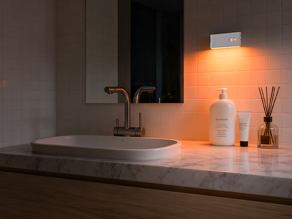 Warm White Motion Sensor Night Light