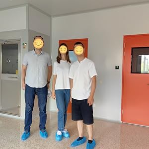 European clients visit our cleanroom.