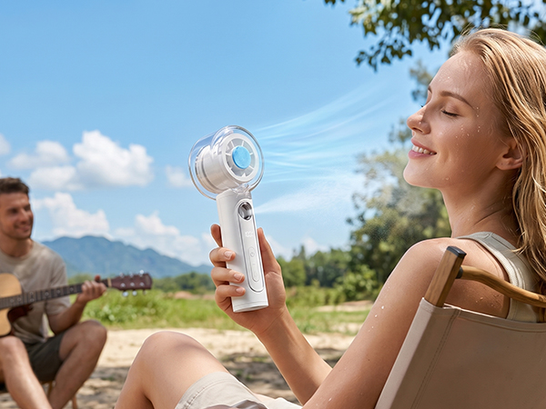 fan with mist