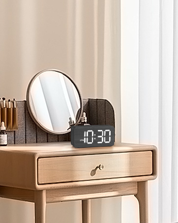 digital desk clock