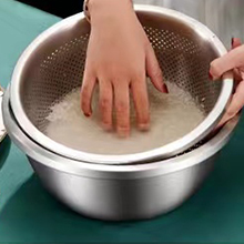 ExcelSteel Heavy Duty Handles and Self-draining Solid Ring Base Stainless Steel Colander, 5 Qt,