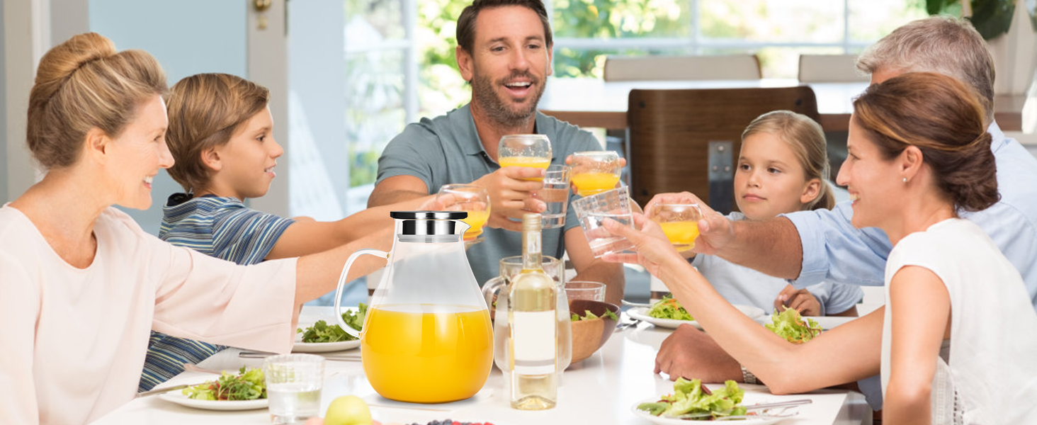 glass water pitcher