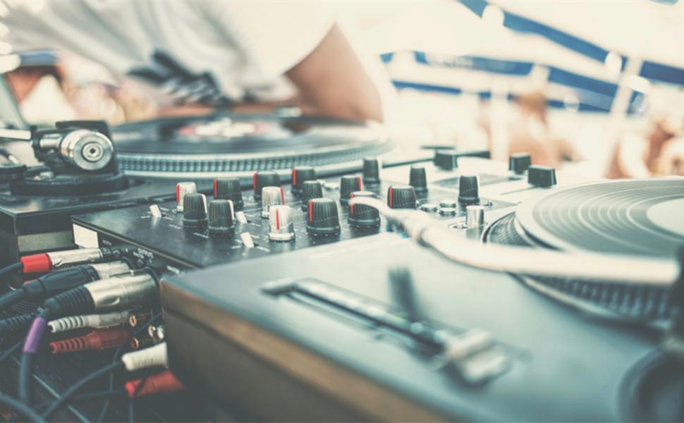 Audio Component Amplifiers 