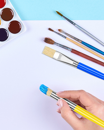 Paint Brushes - Round &amp;amp; Flat