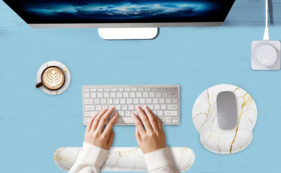 mouse pad with wrist rest