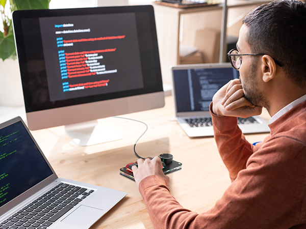 Macro Programmable Keyboard