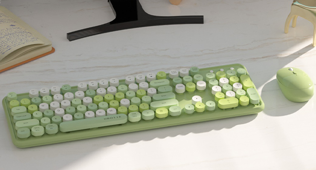 wireles computer keyboard and mouse
