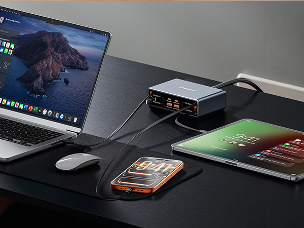 8 IN 1 Charging Station