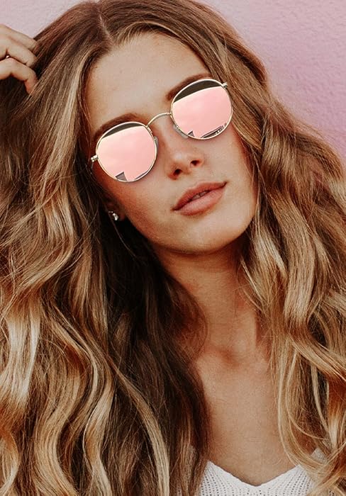 pink sunglasses